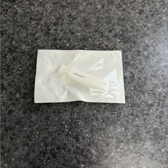 Prada Accessories - Prada Purifying Gel Face - Sealed